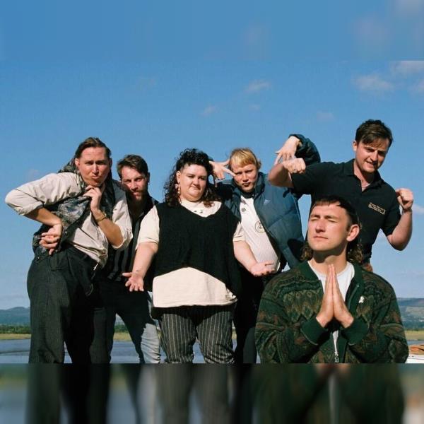 The Mary Wallopers