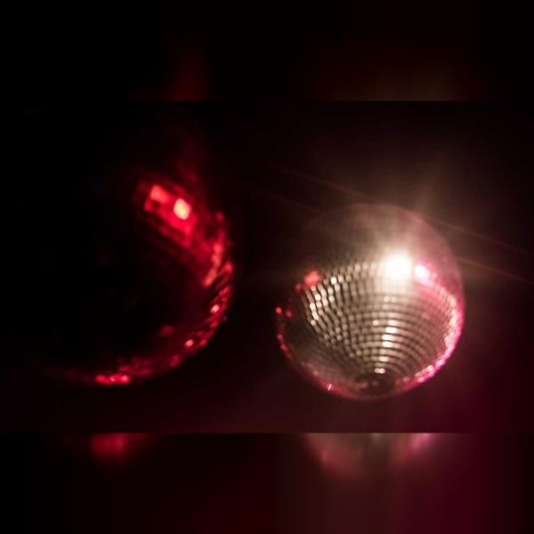 Plusko: Drag Jam (You're Born Naked the Rest Is Drag)