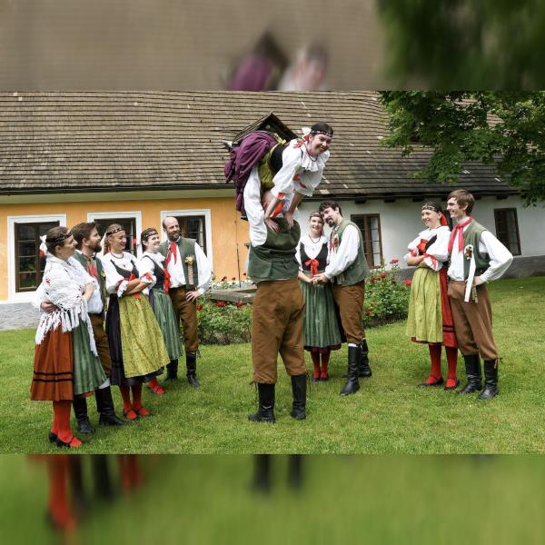 Folklorní soubor Mateník slaví 35 let