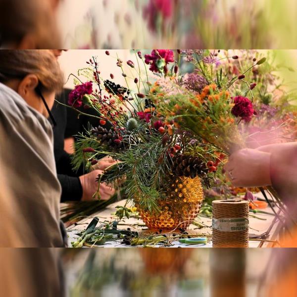 Květiny a sklo – floristický workshop s Klárou Franc Vavříkovou