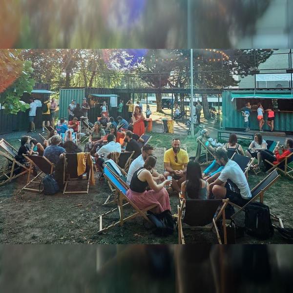 LiStOVáNí.cz: Historky z Tinderu 2