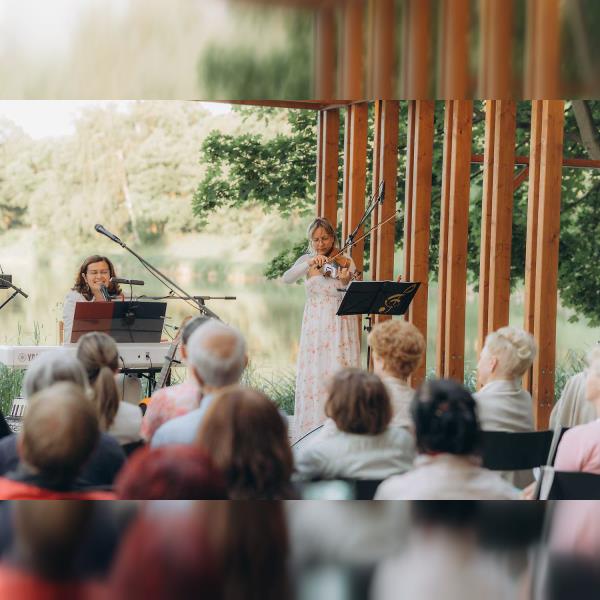 Nos Dames – francouzské písně a šansony