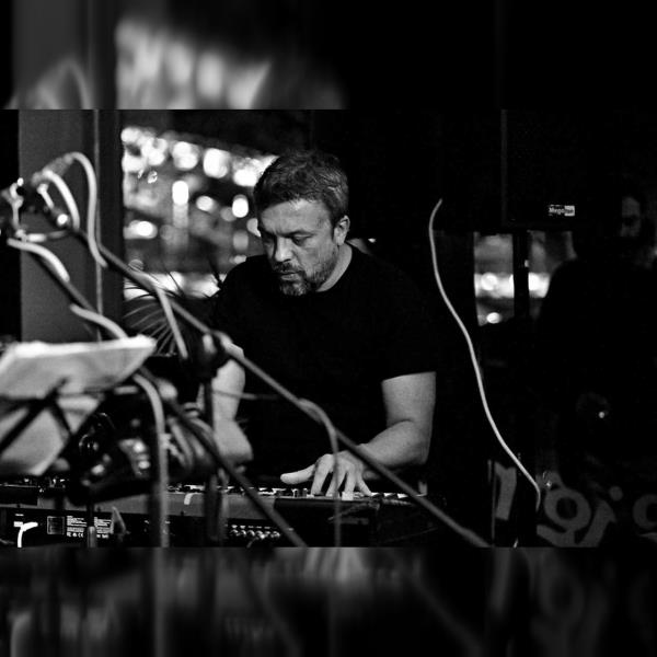 Jakub Zitko & Orfanik Orchestra feat. Aneta Langerová & Dorota Barová