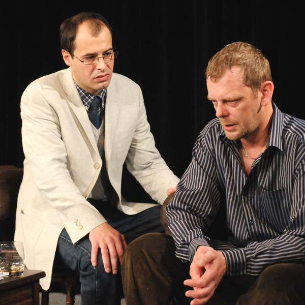 ENIGMATICKÉ VARIACE, ANEB LÁSKA AŽ ZA HROB