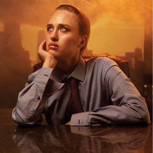 ZLATÉ MĚSTO, Divadlo v Dlouhé