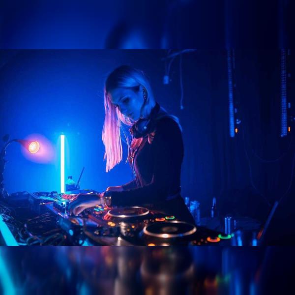 Road to Bolevák Drum and Bass