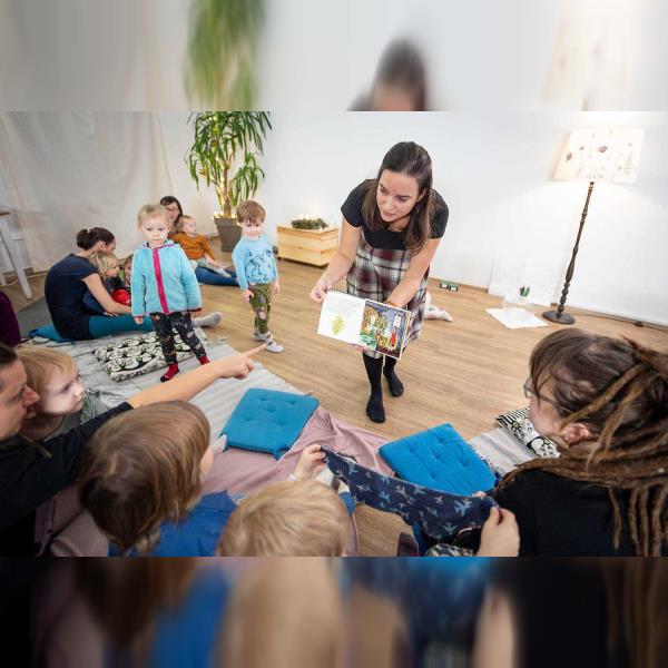 Rozžij knihu! in English: This is still not a book