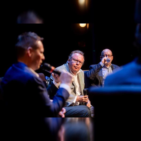 Od osvobození k nejistotě: Evropa a Amerika v roce 2026