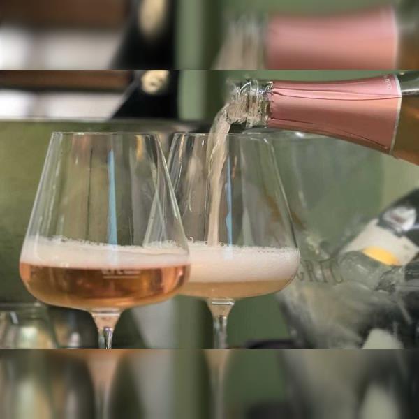 Prémiová degustace ve vinotéce Zlati Grič