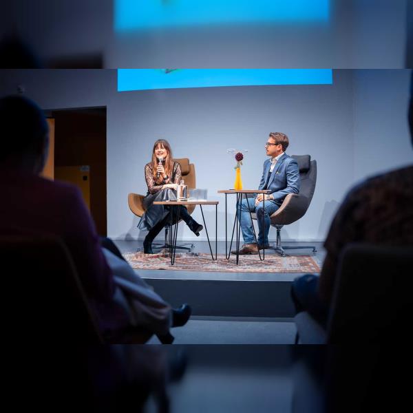 Láska, sex a trendy: Jak na seznamování a vztahy v 21. století?