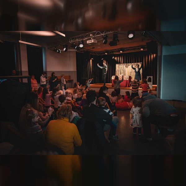 ŠÍPKOVÁ RŮŽENKA - P. I. Čajkovskij