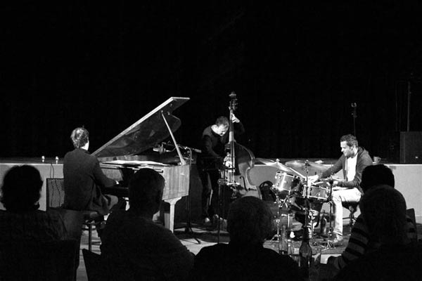 picture Balzar Trio + G. Mirabassi/Y. Herman & Z. Ravitz