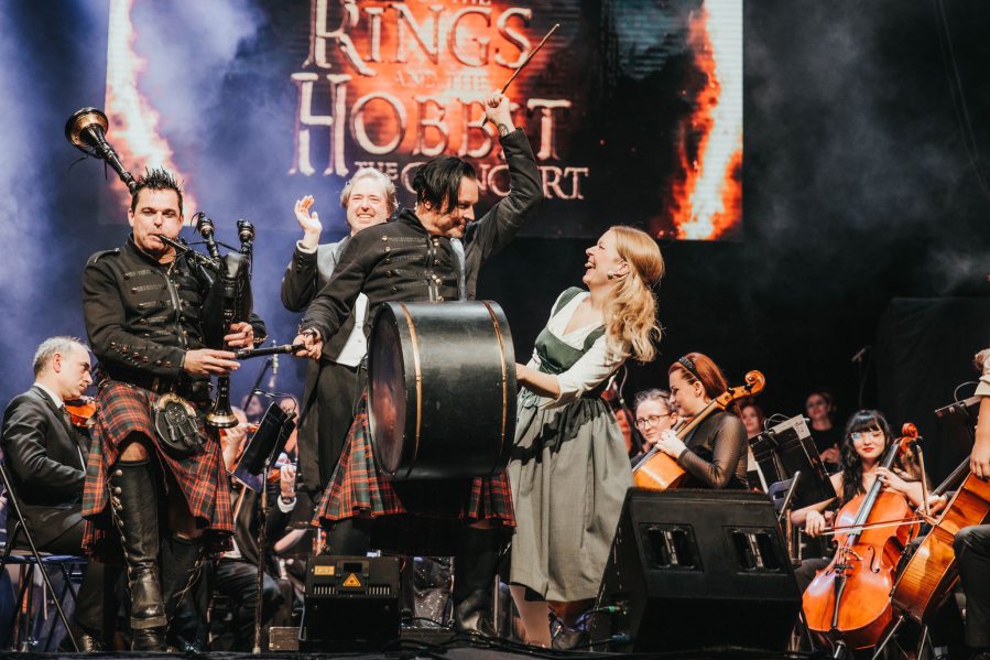 picture LORD OF THE RINGS AND THE HOBBIT IN CONCERT