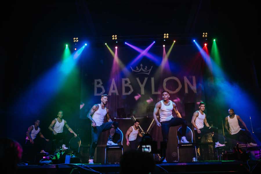 picture MEN4QUEEN SHOW