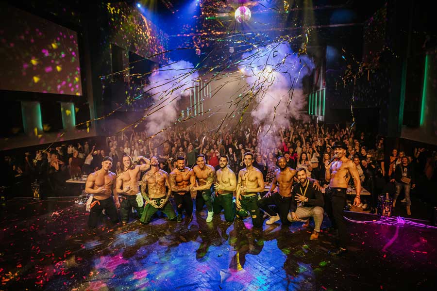 picture MEN4QUEEN SHOW