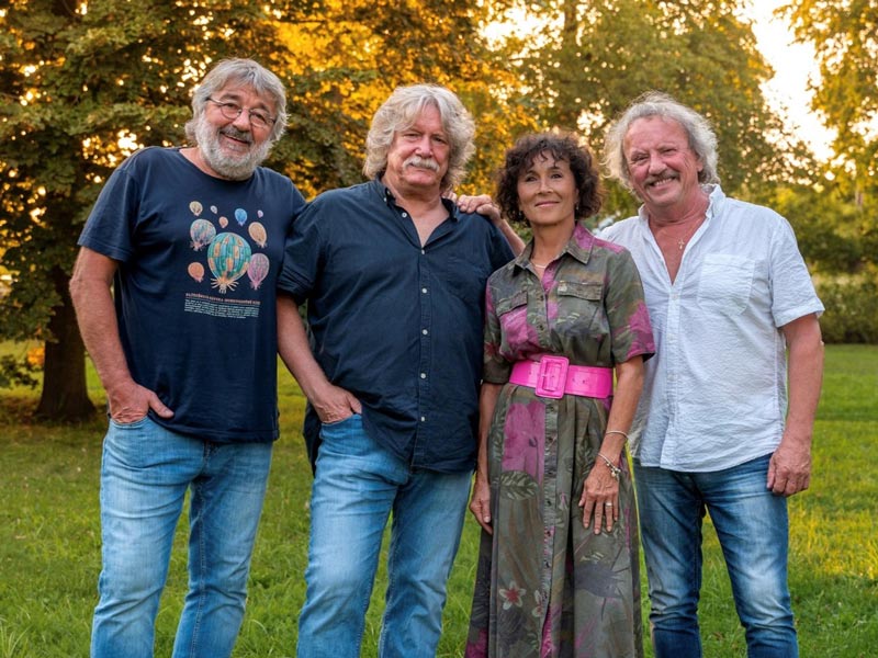 picture FOLKOVÉ LÉTO ŘEČKOVICE 2024 - NEZMAŘI