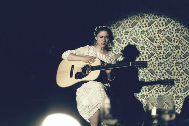 picture LENKA DUSILOVÁ