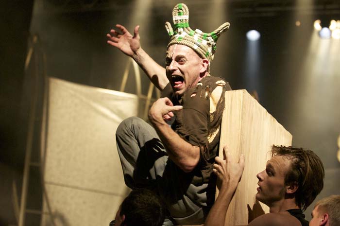 picture QUASIMODO - zvoník z katedrály Notre Dame