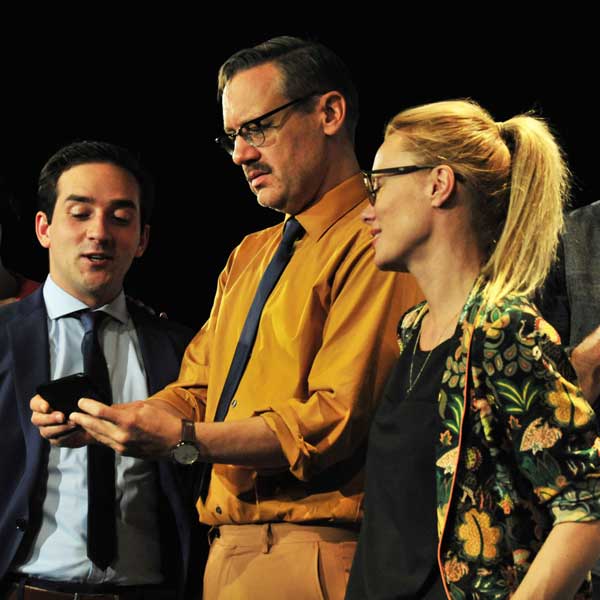 ŠŤASTNÝ VYVOLENÝ