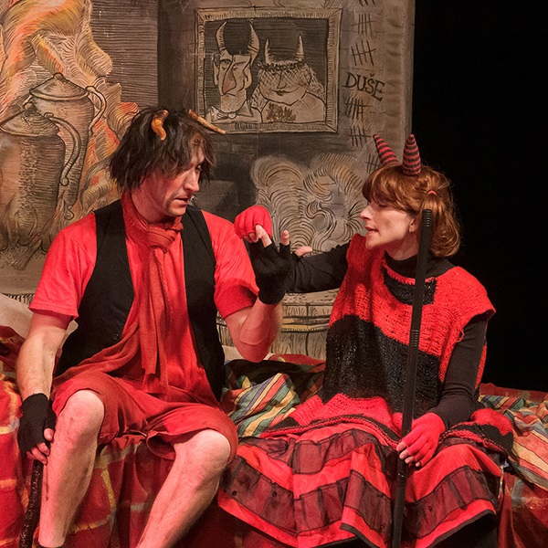 Když je v pekle neděle