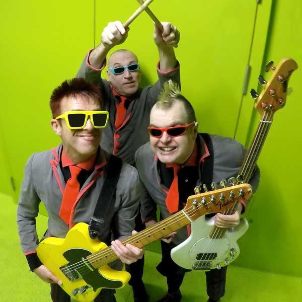 THE TOY DOLLS